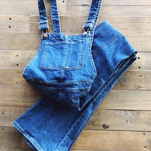 Madewell Flea Market Flare Overalls size M